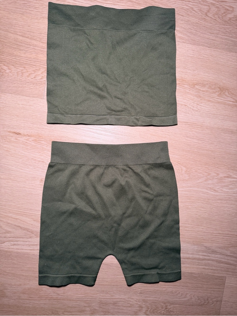 Olive Green Seamless Ribbed Tube Top and High-Waist Bike Shorts Set